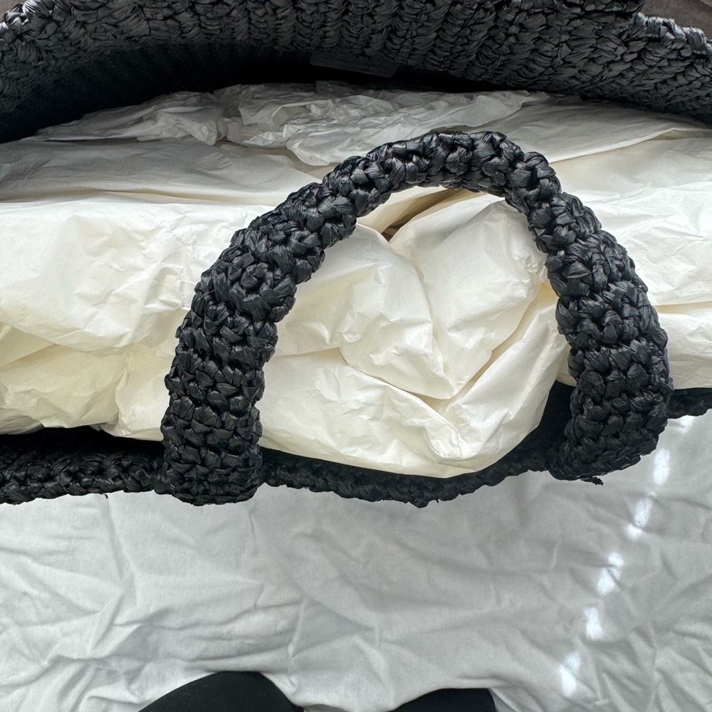 Prada Large Black and White Crochet Handbag - Picture 4 of 9
